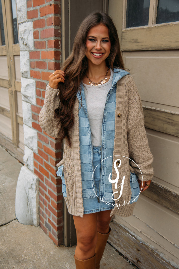 Sweater Love Cardigan - Latte/ Denim