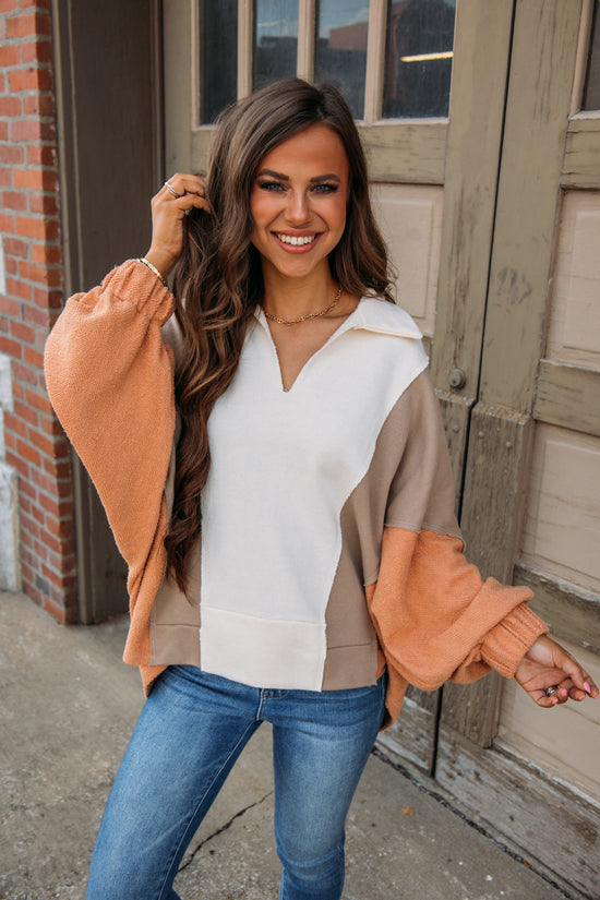 Contrasting Pullover - Cream