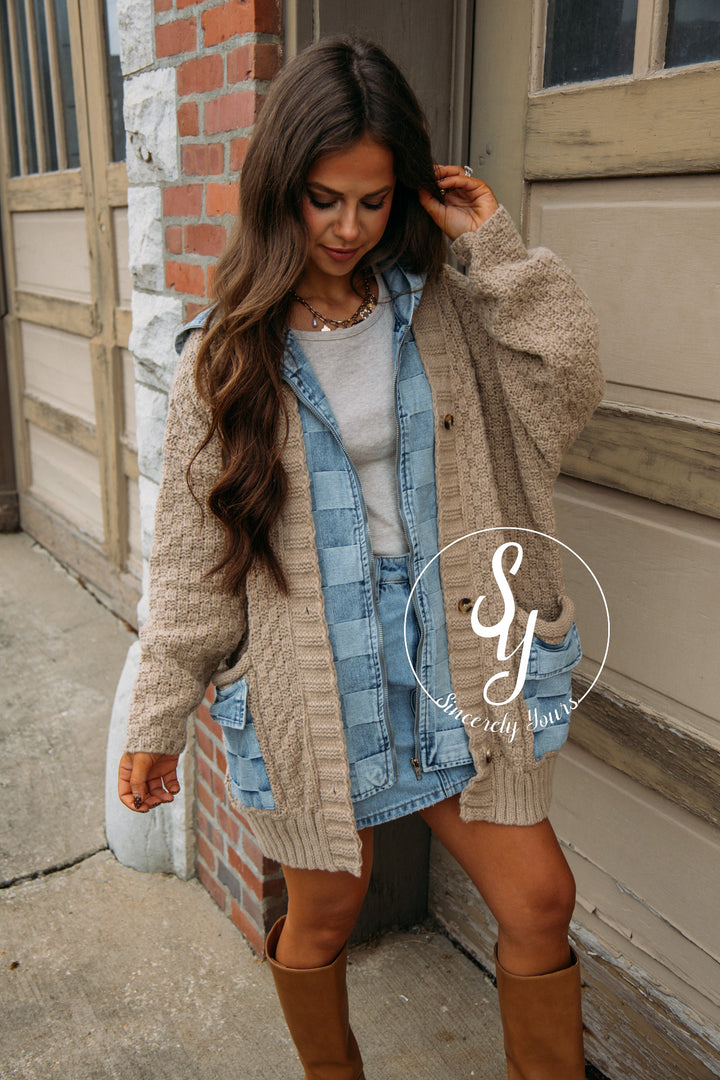 Sweater Love Cardigan - Latte/ Denim