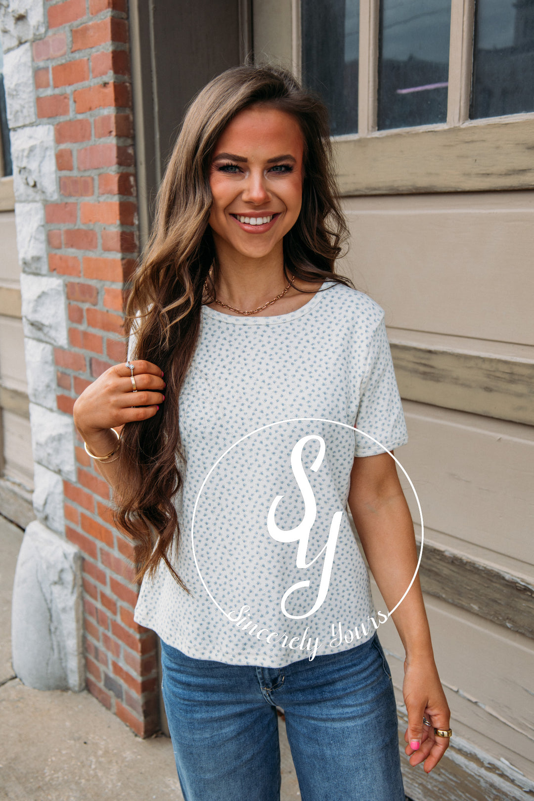 Dainty Flower Top-Cream