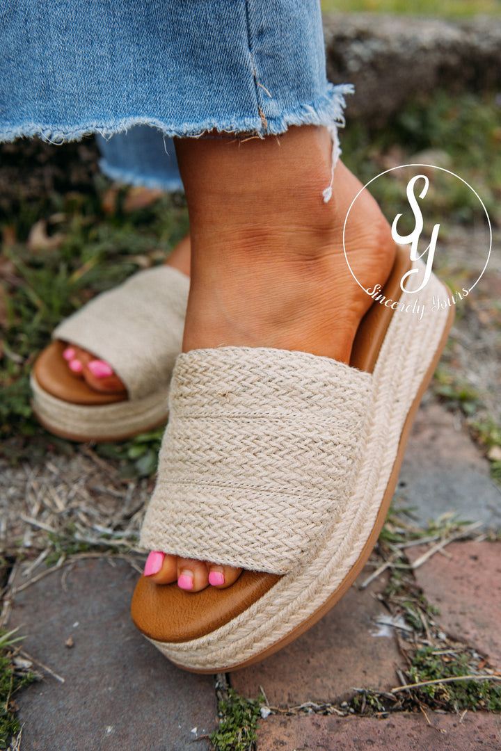 Addie Sandal - Sunbleach