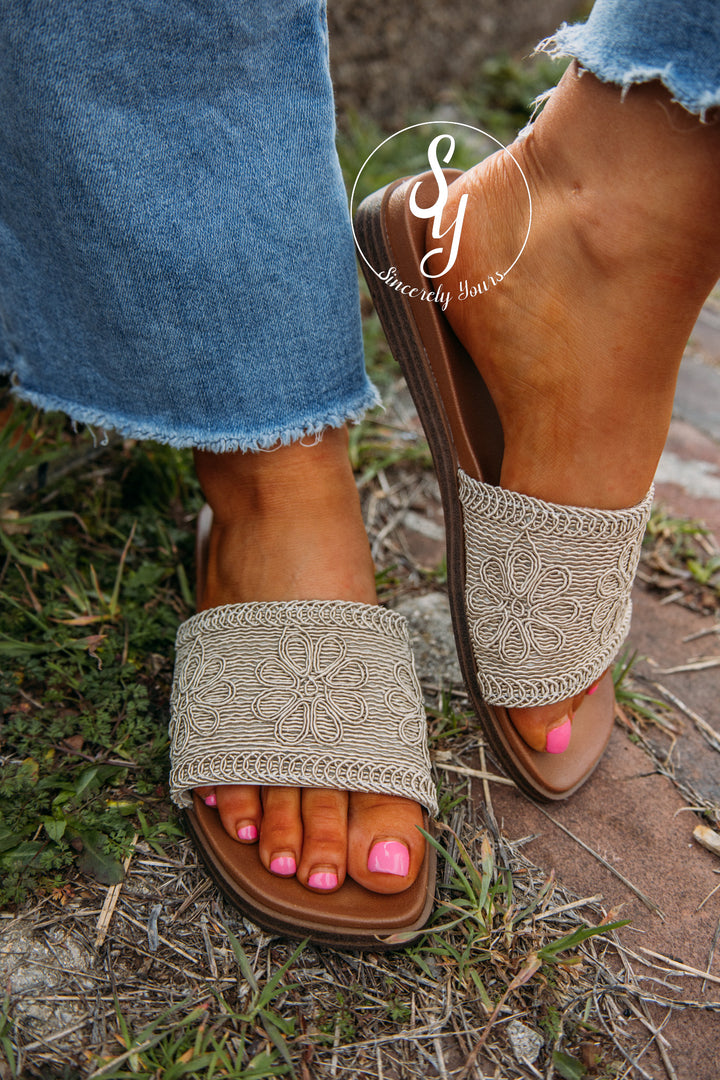 Sunny Sandal - Taupe