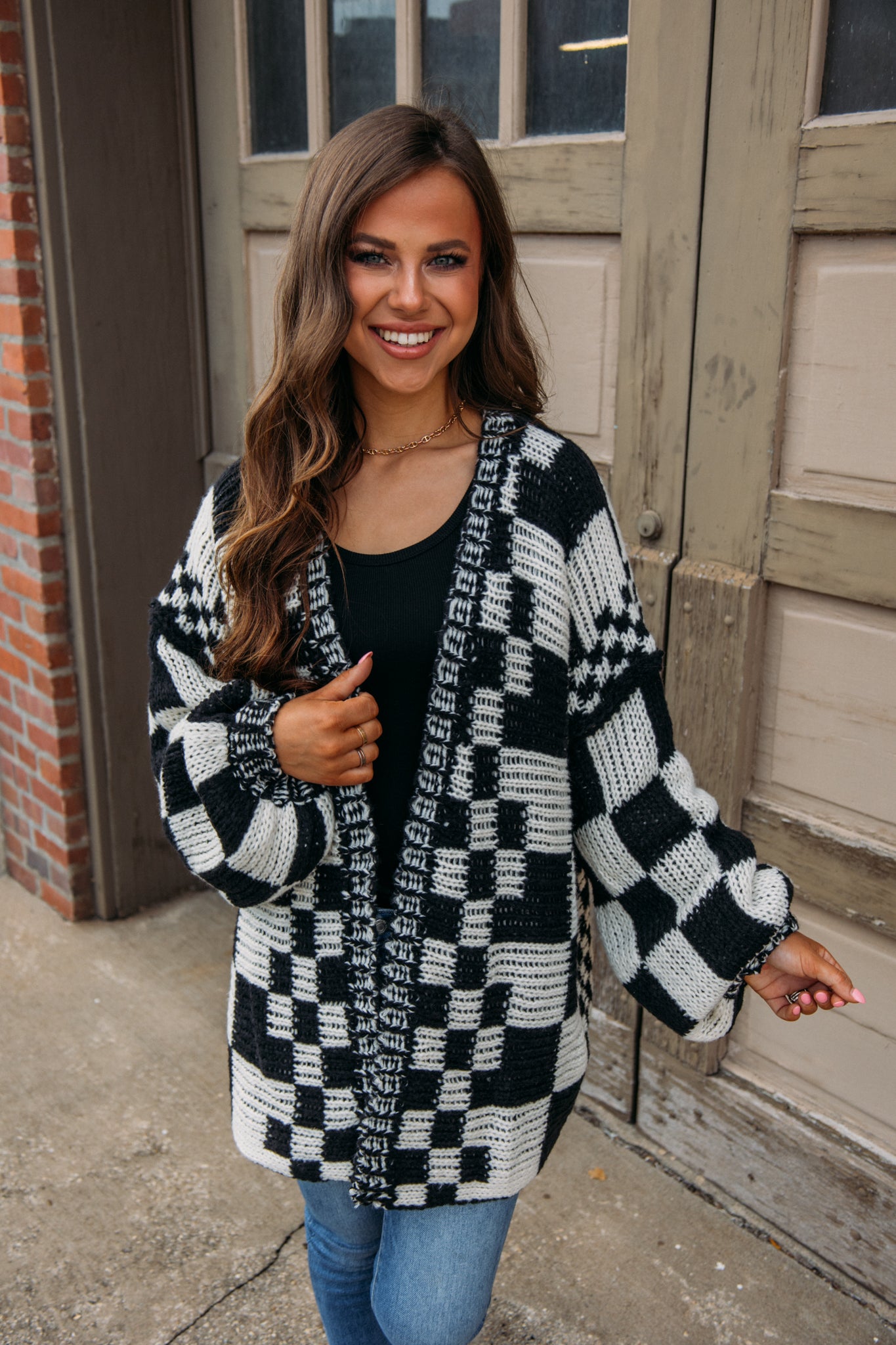 Song On Repeat Checkered Cardigan -Black