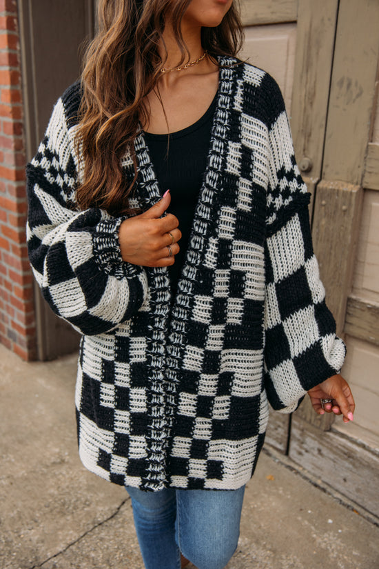 Song On Repeat Checkered Cardigan -Black