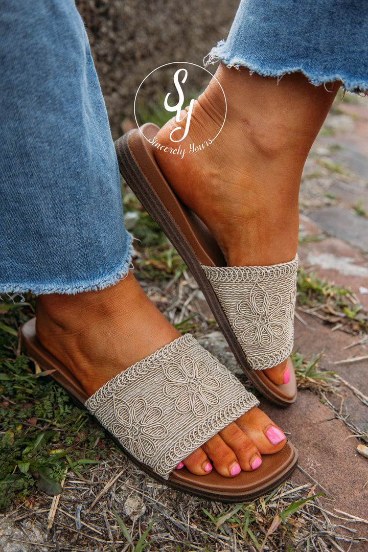 Sunny Sandal - Taupe