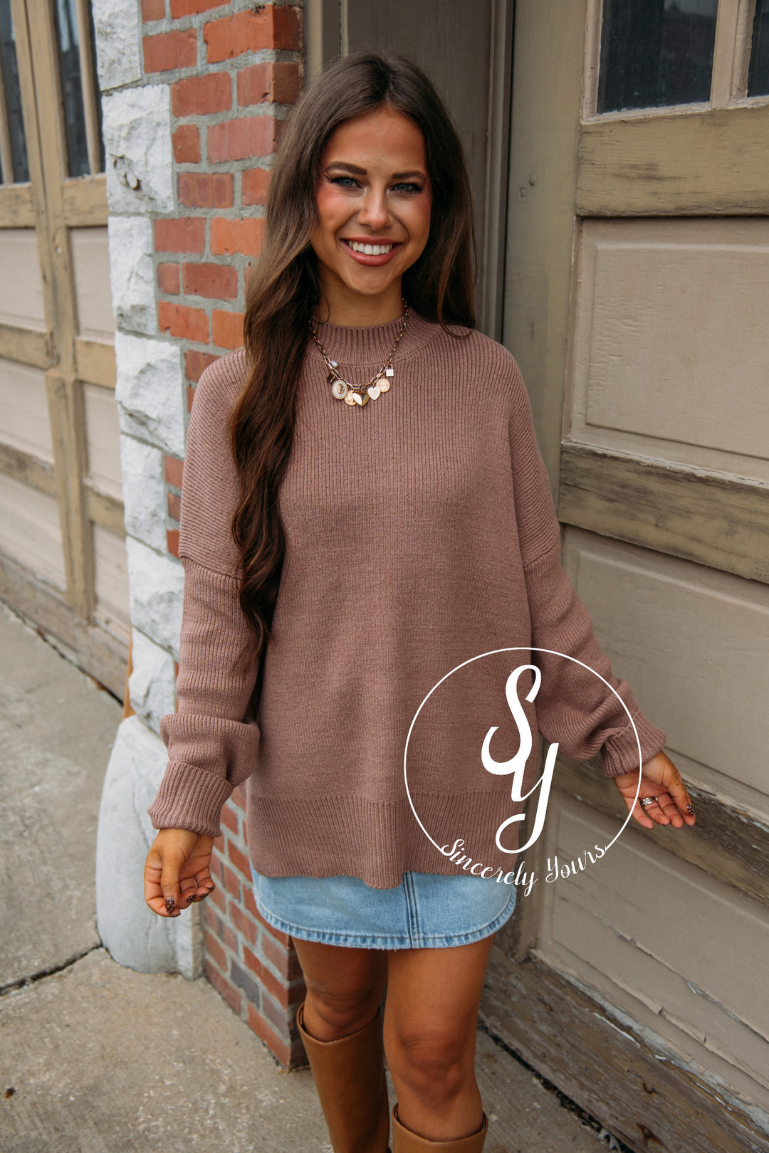 Snuggle Real Close - Mocha Brown