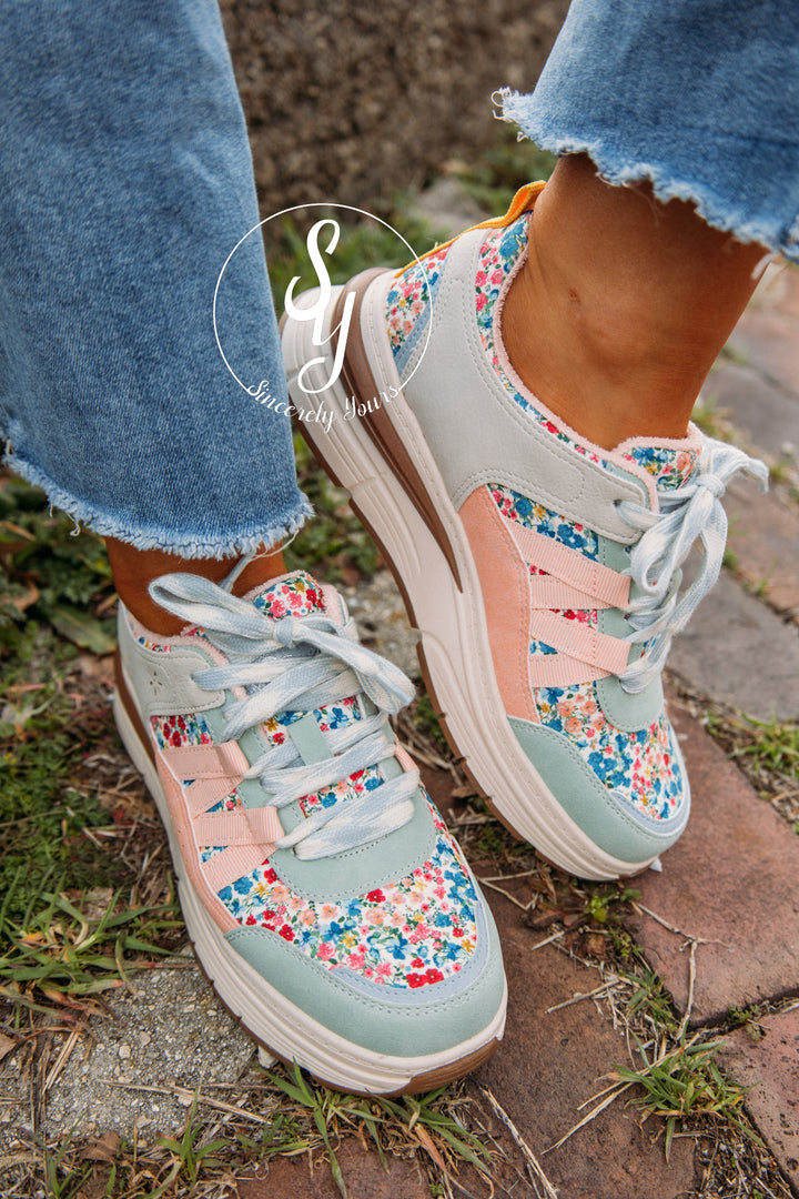 Bloom Sneaker - Cloud/Blue