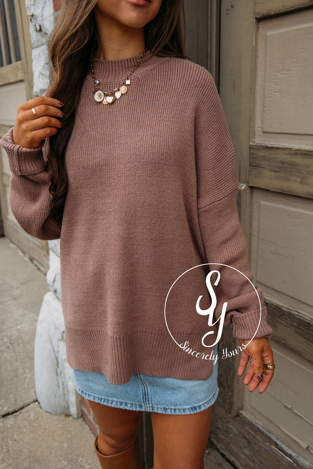 Snuggle Real Close - Mocha Brown