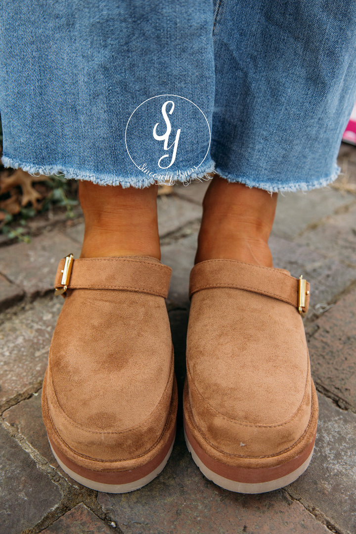 Rowan Slide- Tan Fab