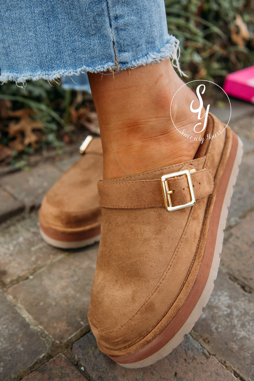 Rowan Slide- Tan Fab