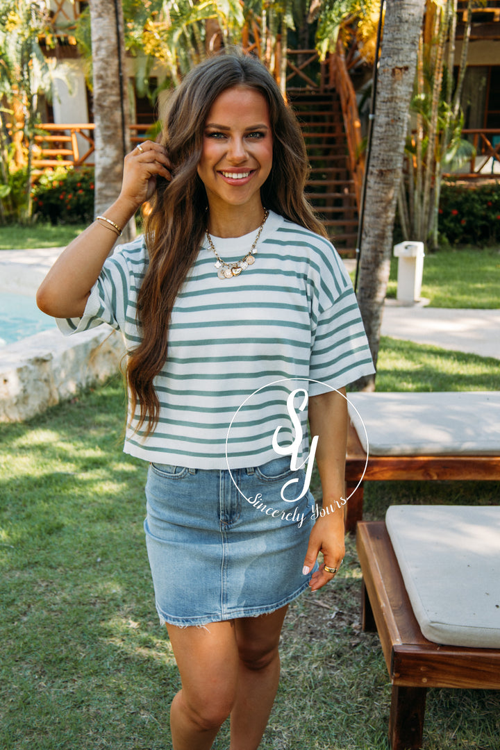 Courtyard Moment Crop Top- Sage/Cream