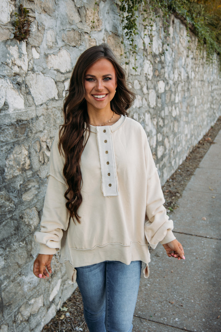 Cozy Paradise Pullover - Cream