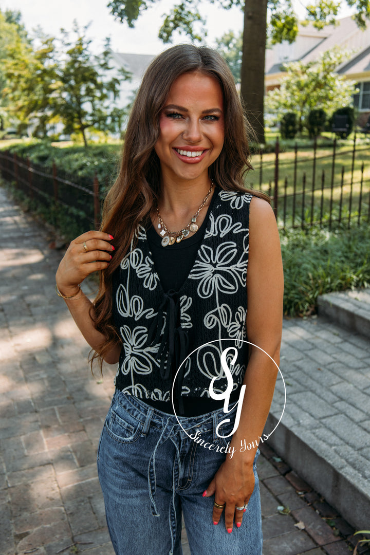 Give Me Flowers Vest- Black