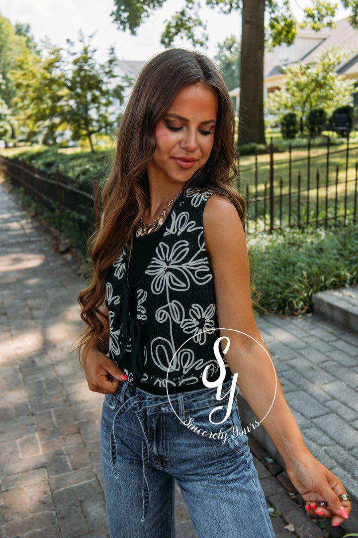 Give Me Flowers Vest- Black