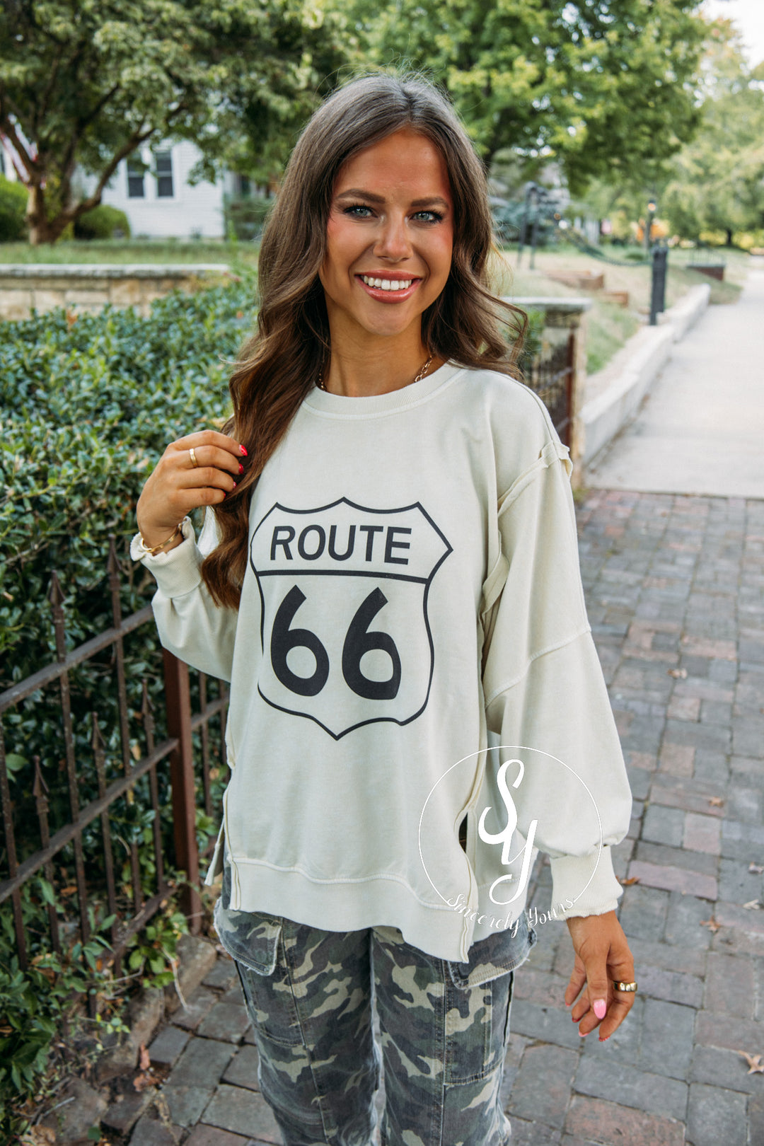 Route Crewneck - Light Khaki