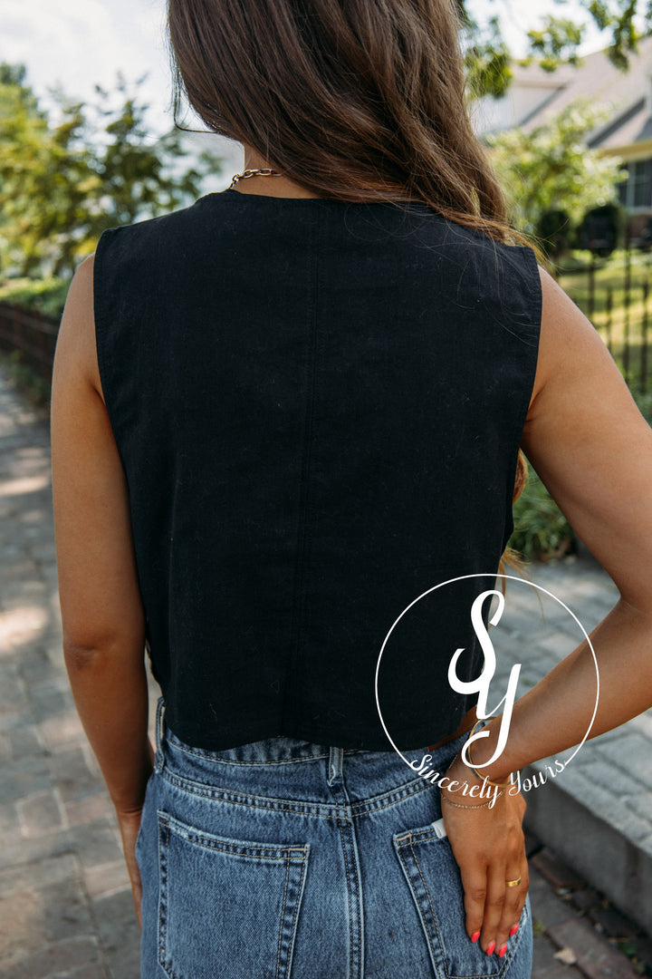 Give Me Flowers Vest- Black