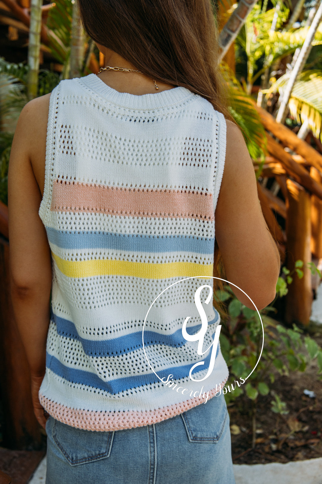 Bubbly Life Top- Yellow/Blue
