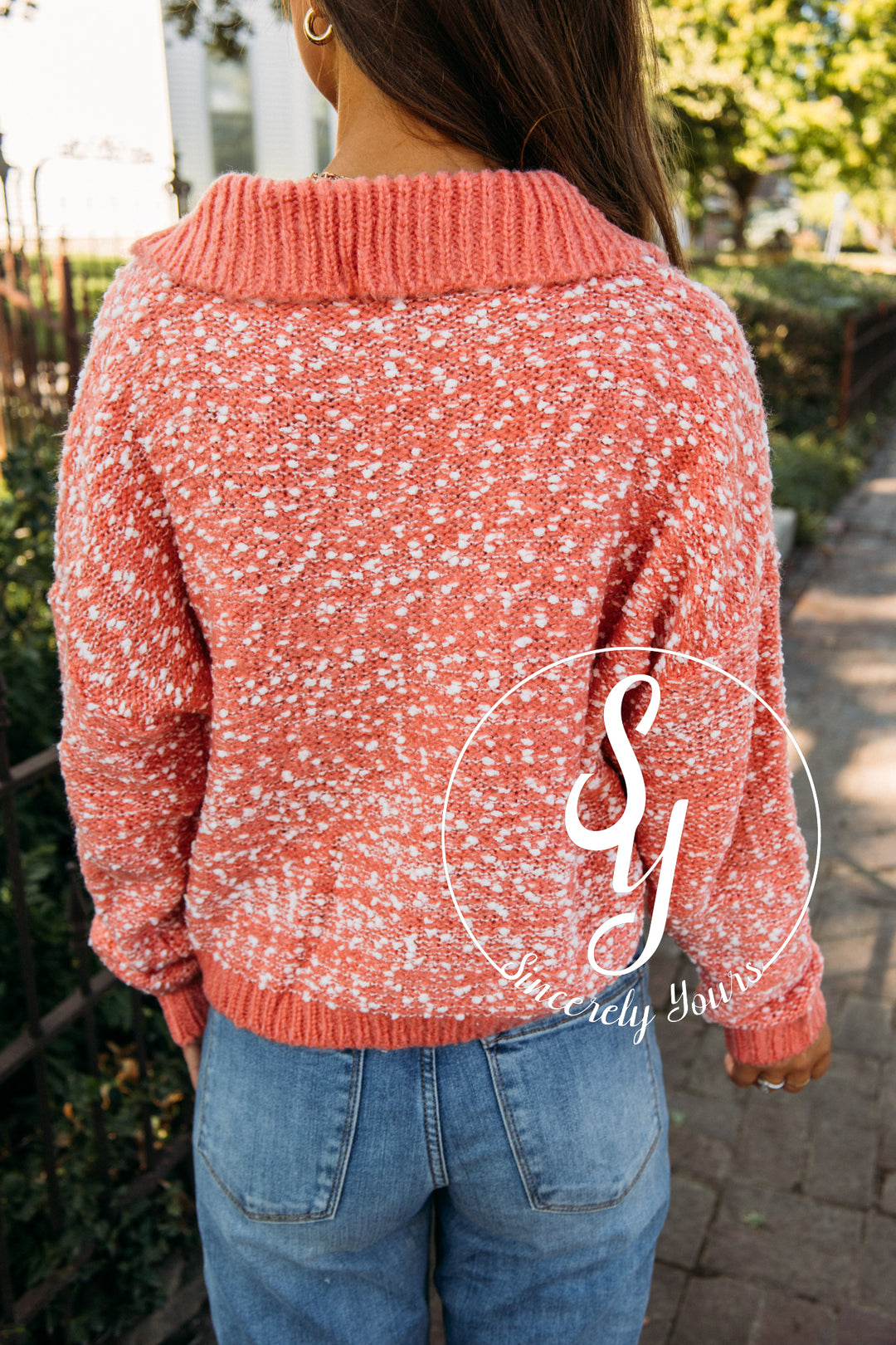 Movie Date Sweater - Coral