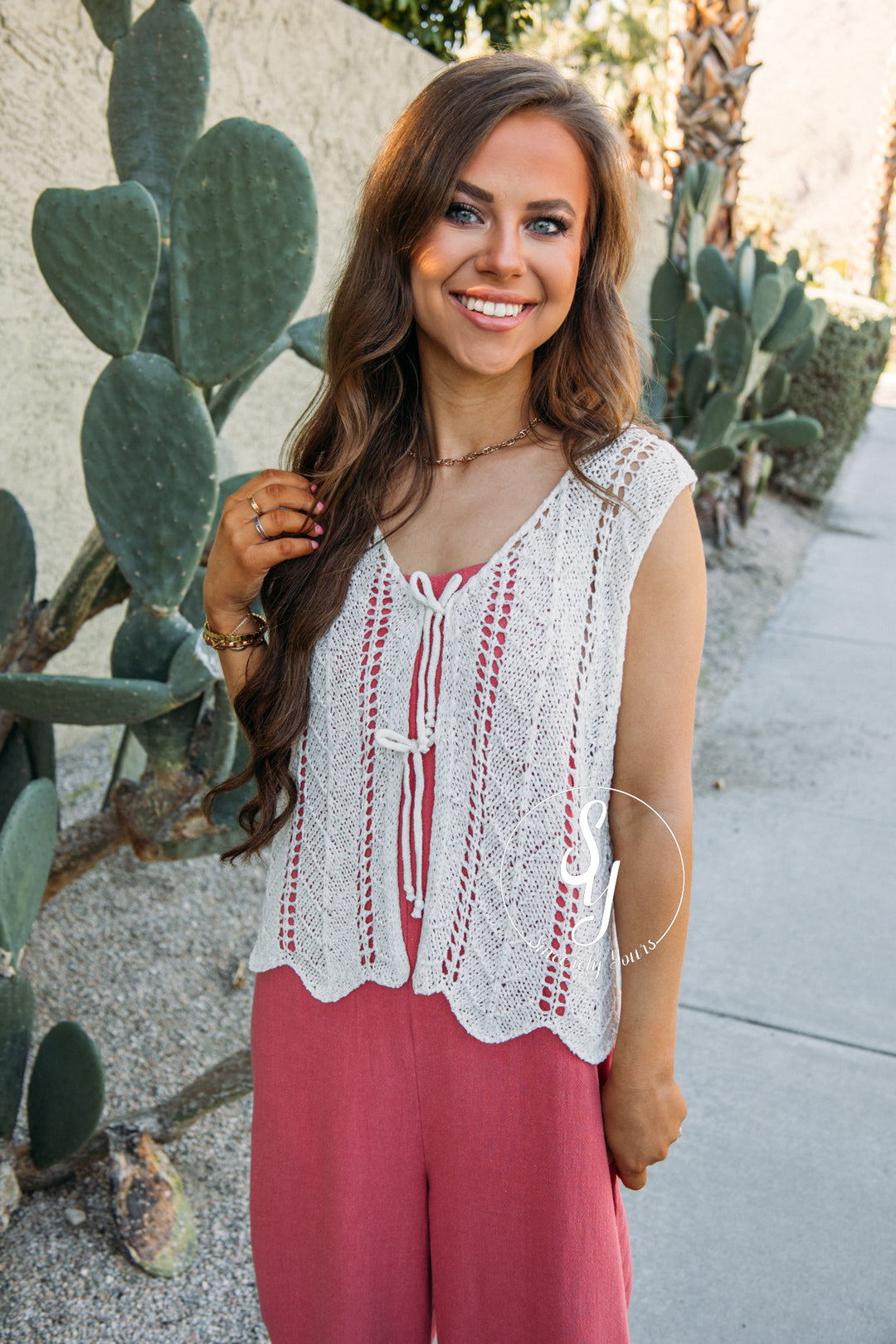 Classy Vest - Cream