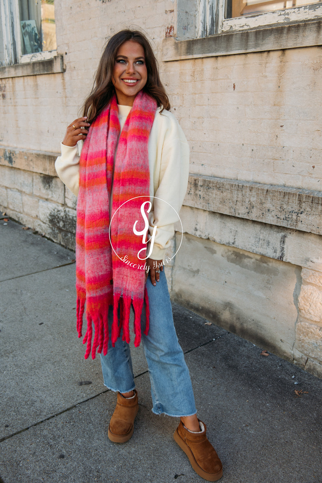 Cuddle Up For A Bit Scarf - Hot Pink