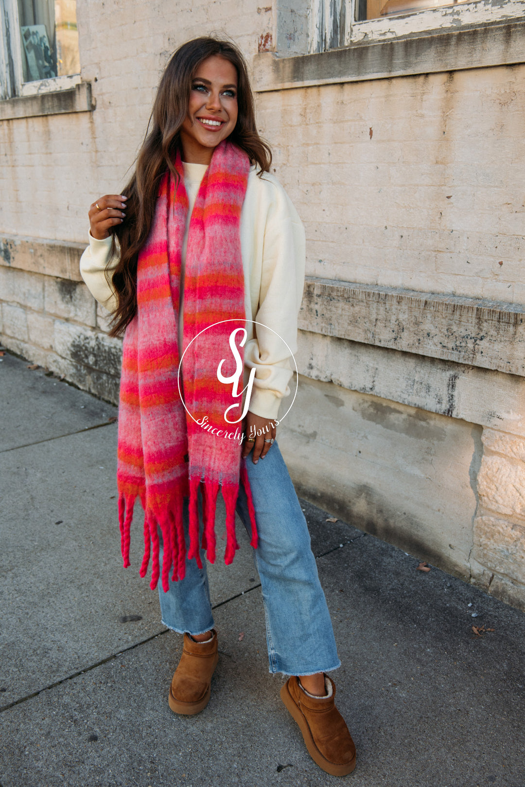 Cuddle Up For A Bit Scarf - Hot Pink