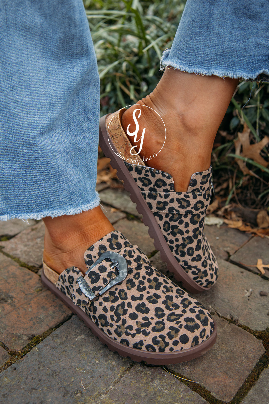 Golden Slide- Leopard