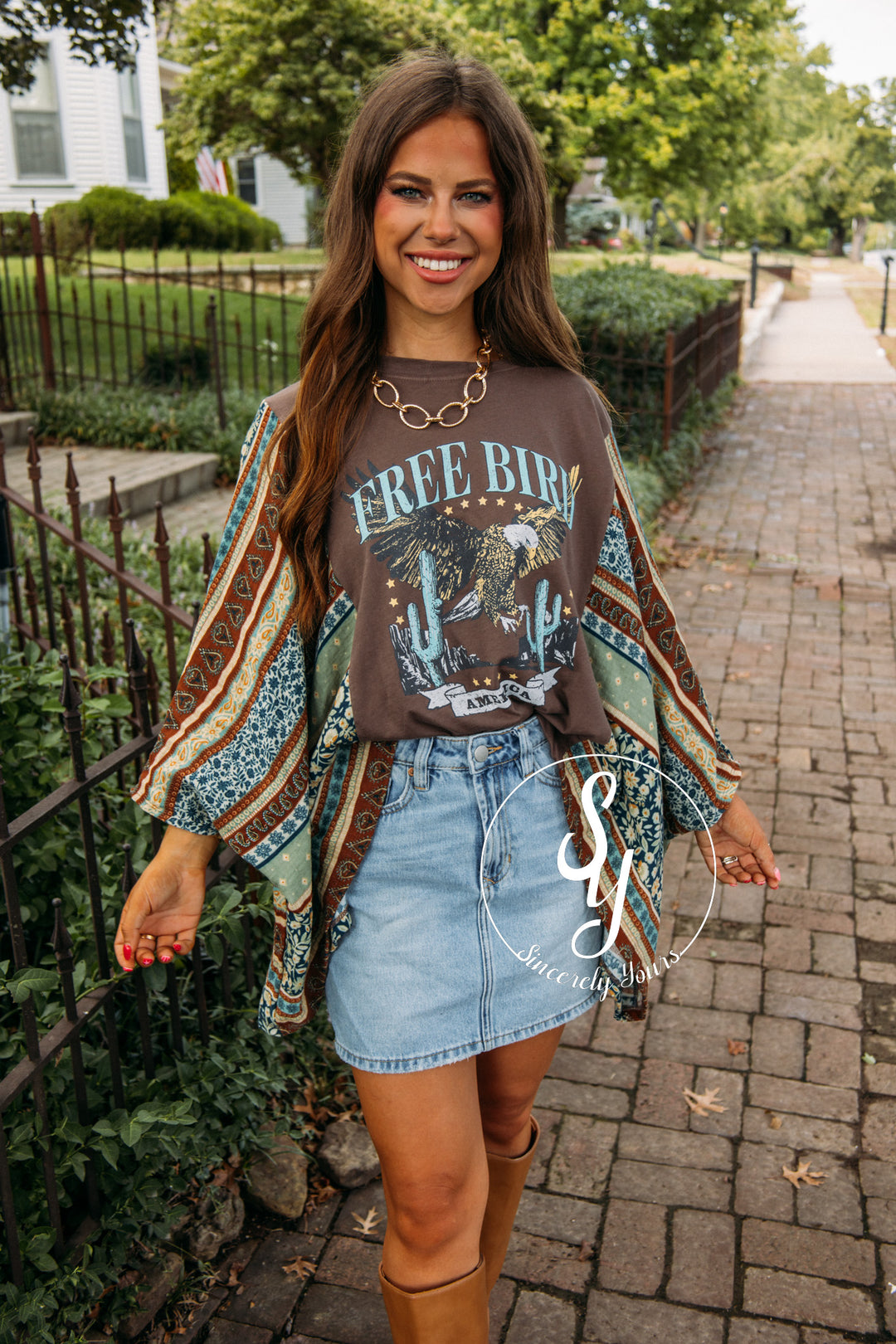 Desert Dreams Graphic- Brown