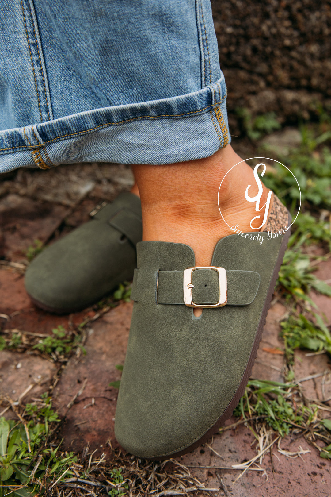Andri Mule -Olive