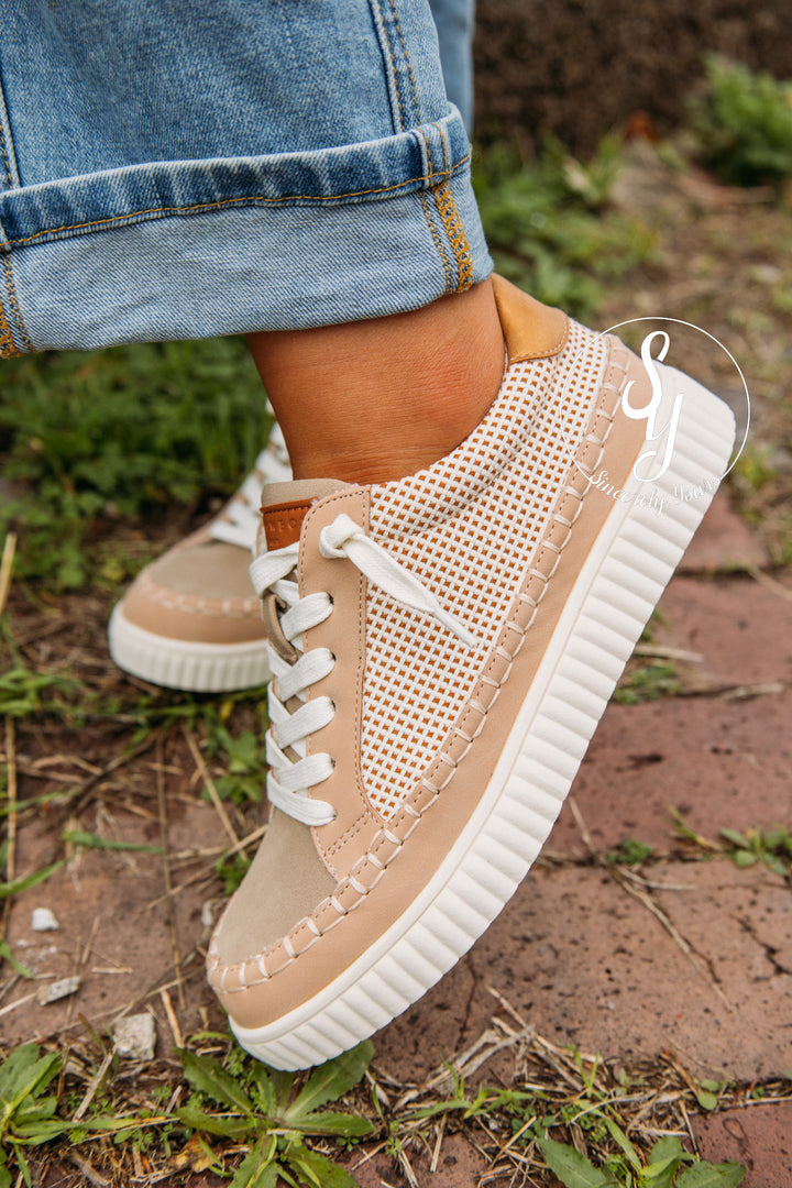 Meadow Dream Sneaker - Natural