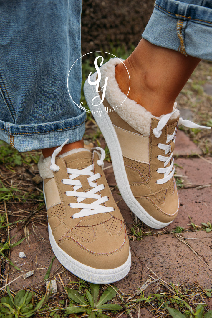 Blossom Sneaker - Beige