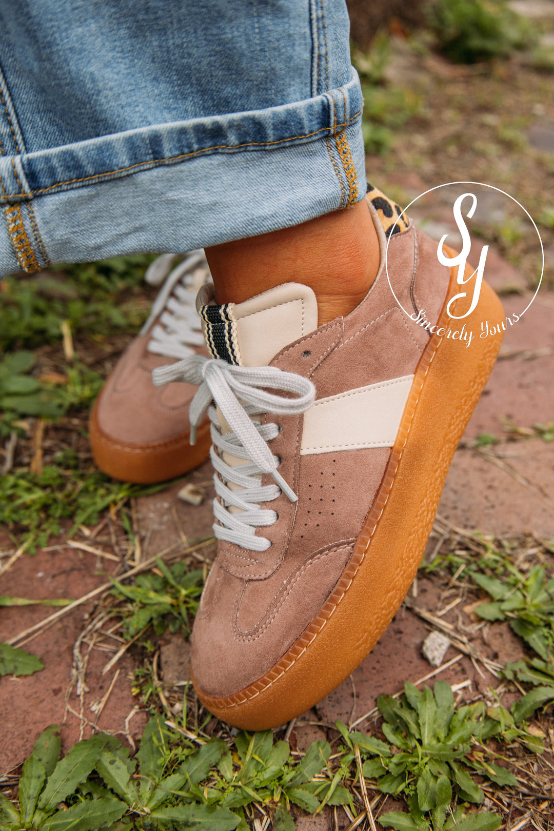 Reese Sneaker - Taupe