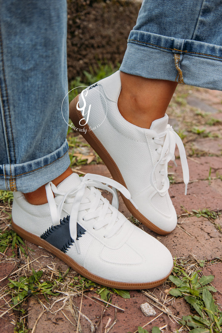 Clover Sneaker - Navy Combo