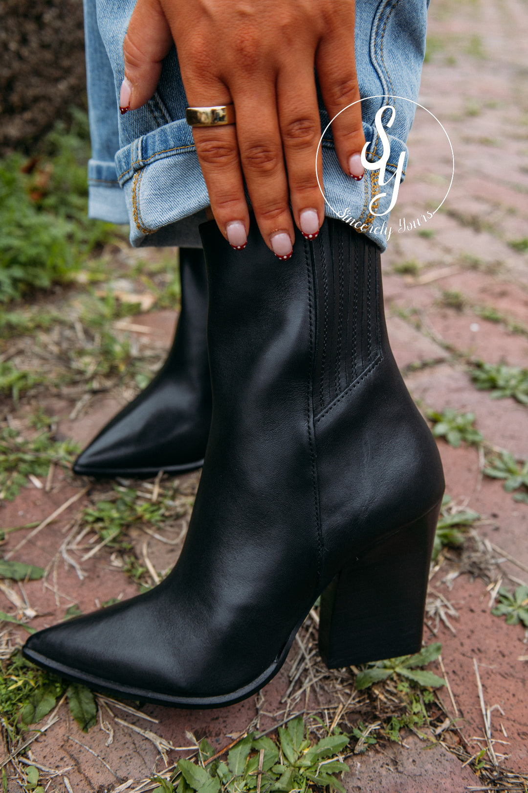 Steve Madden:  Rickki Booties - Black