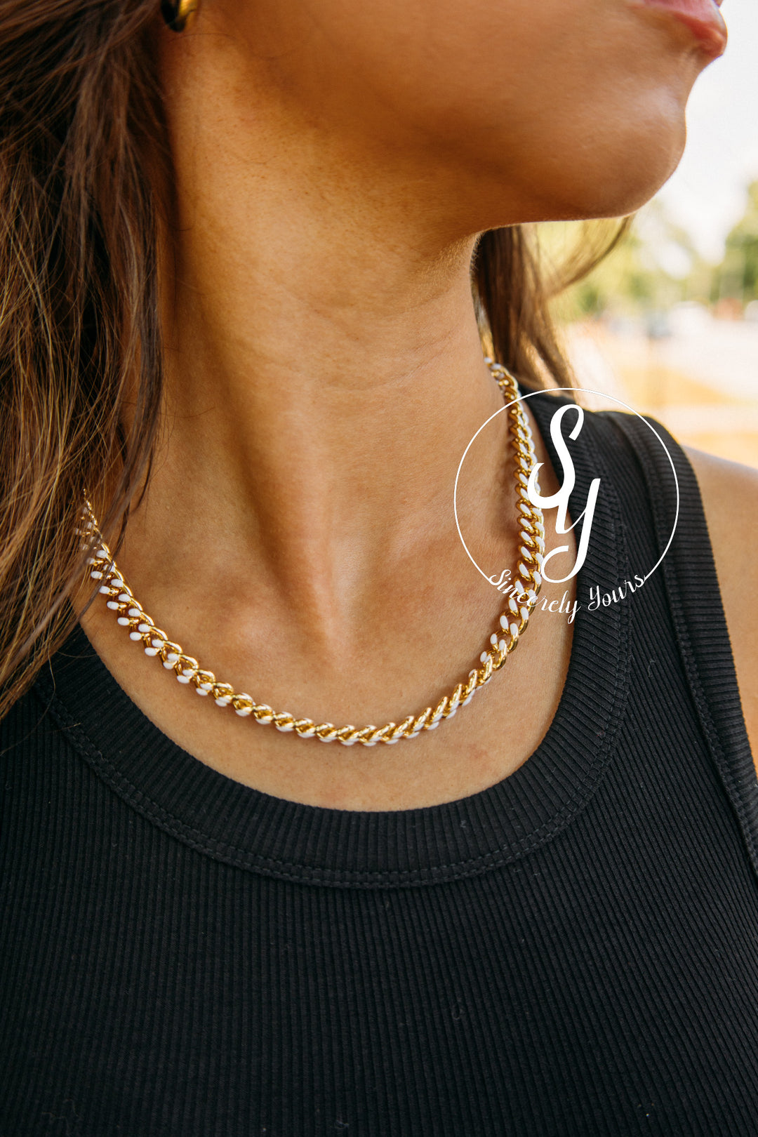Linking To You Necklace -White