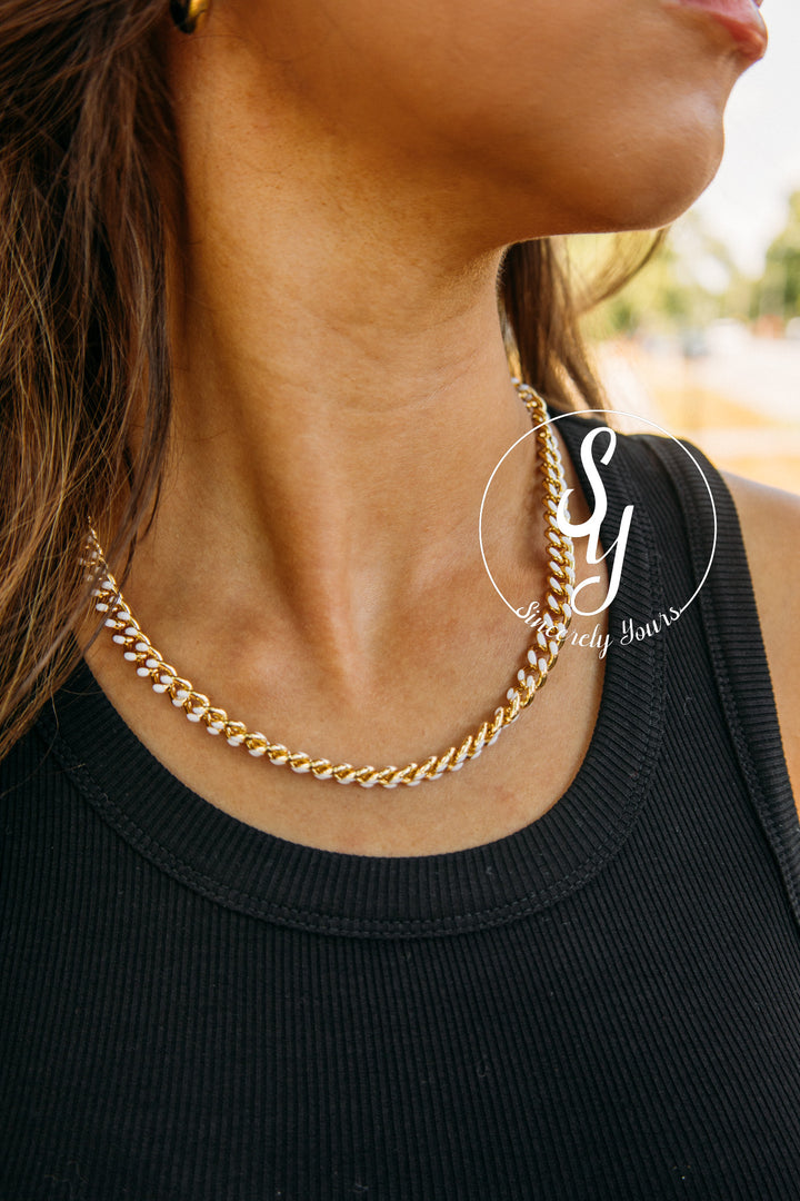 Linking To You Necklace -White