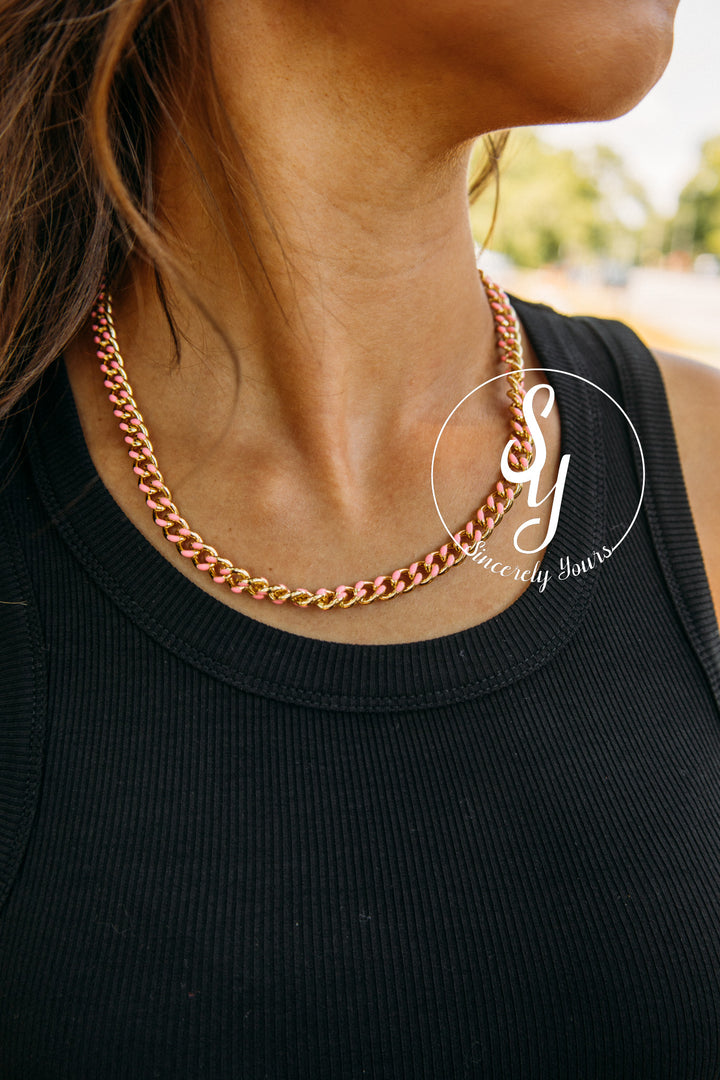 Linking To You Necklace -Pink