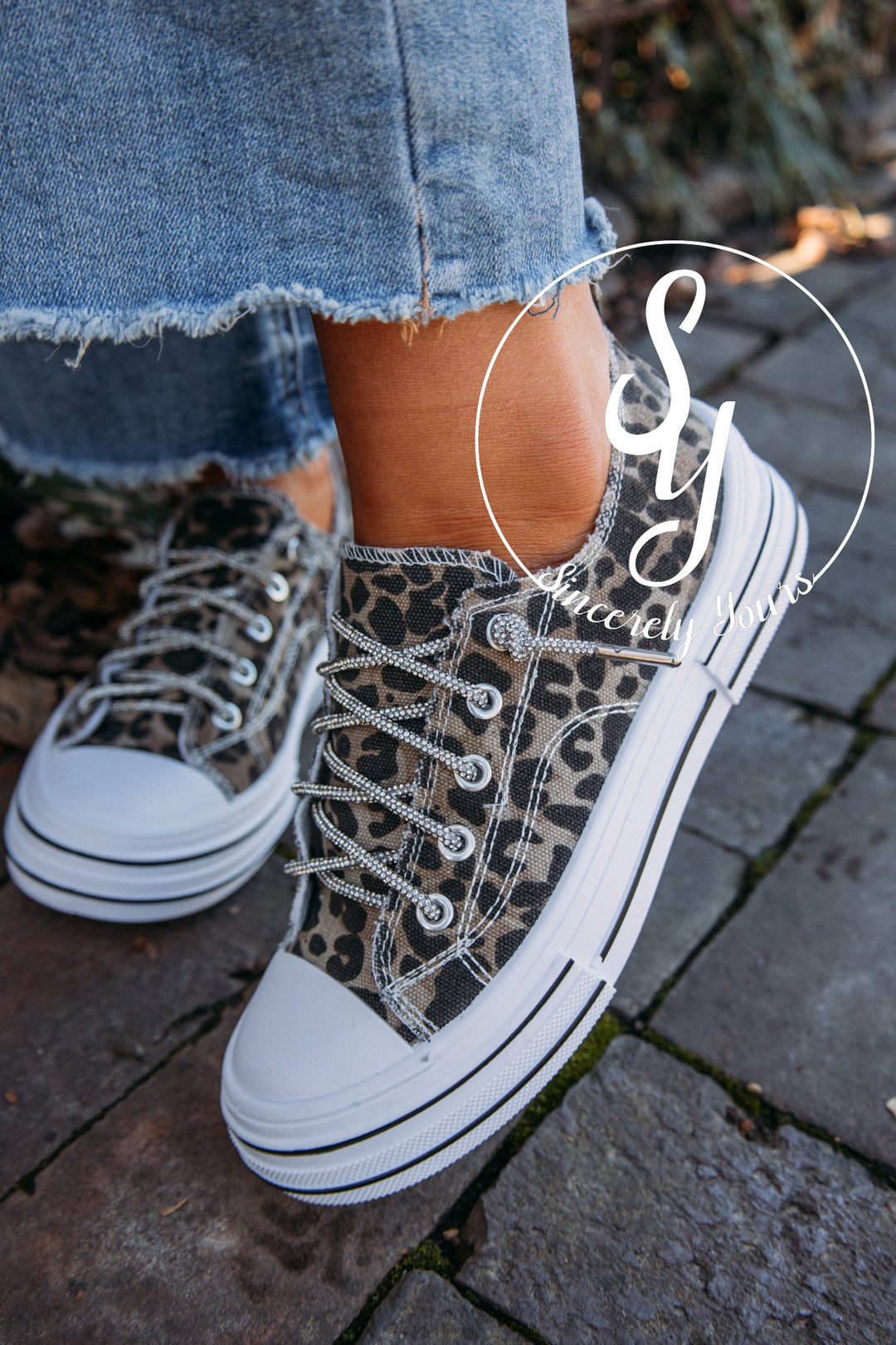 Ava Sneaker -Leopard Print