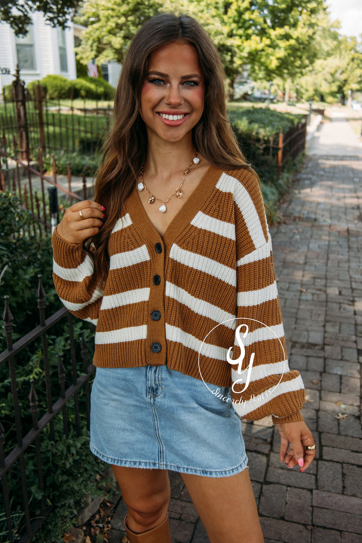 Stripe Feelings Moment Sweater- Brown