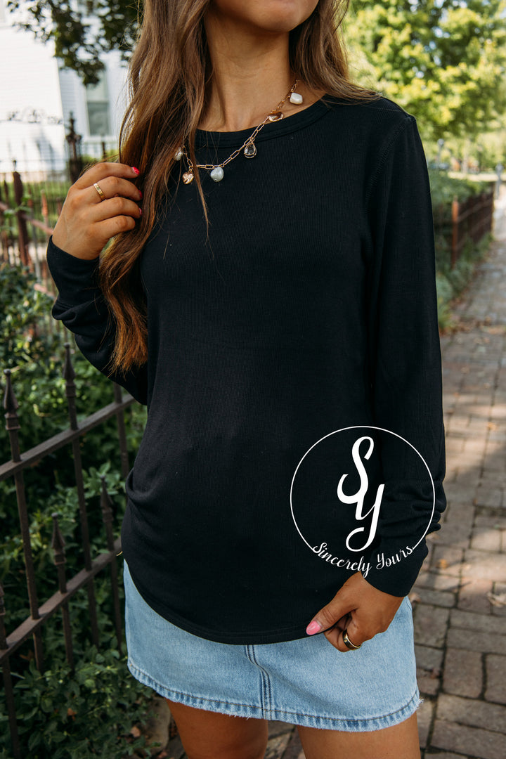 Fall Basic Top-Black
