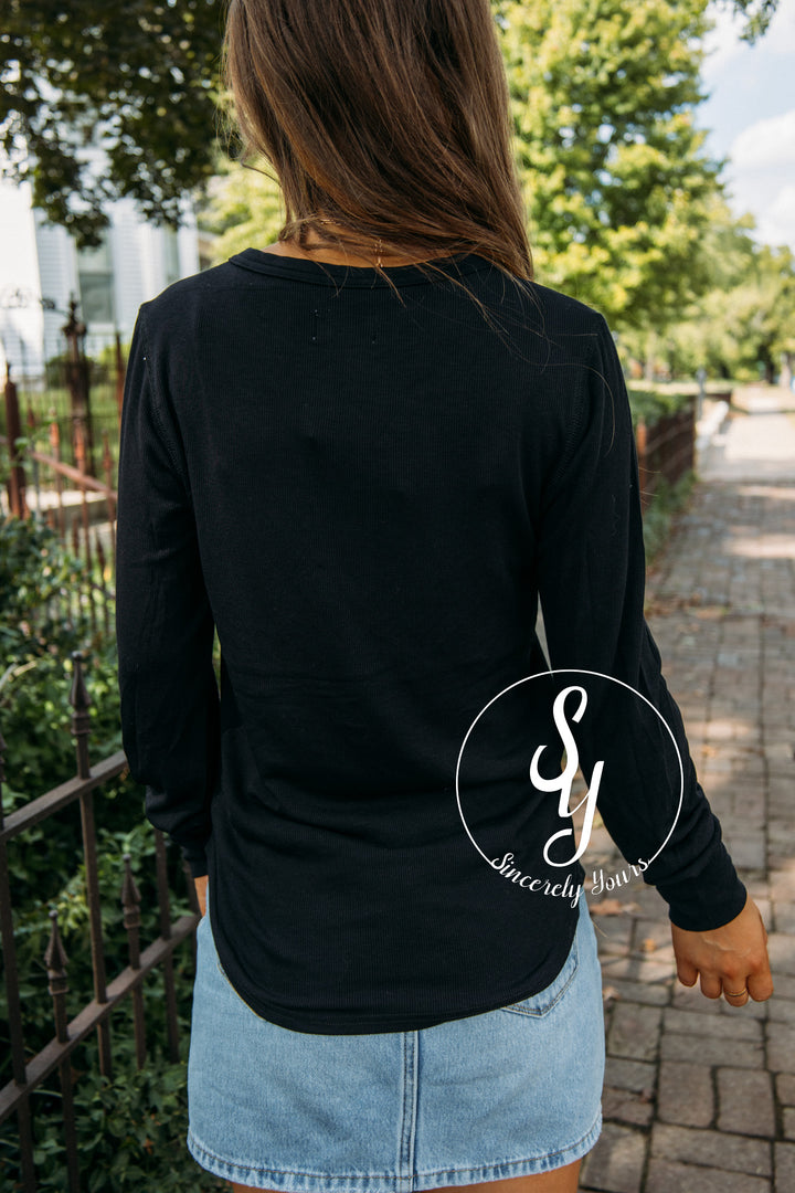 Fall Basic Top-Black