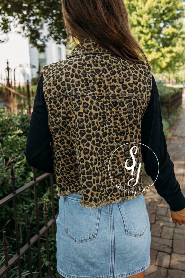 Instinct Moment Vest- Beige Mix