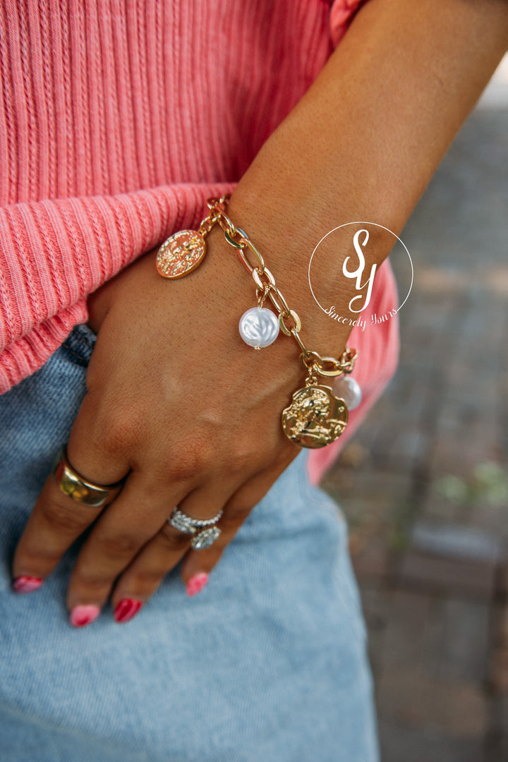Looking On Bracelet- Gold