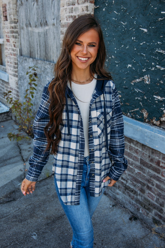 Fireside Sippin' Flannel - Navy