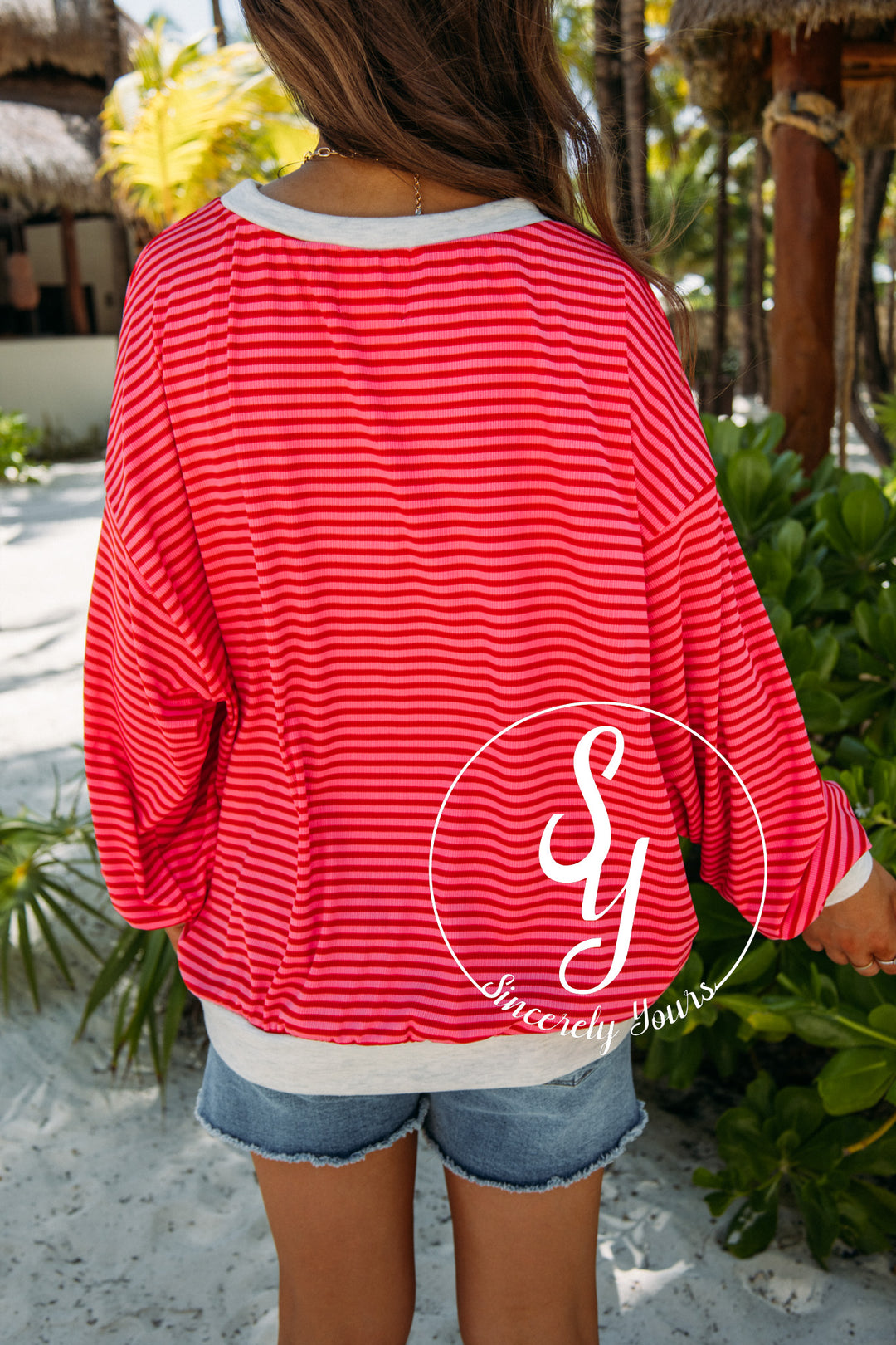 Sweet Tea Sippin Blouse- Red/ Oatmeal