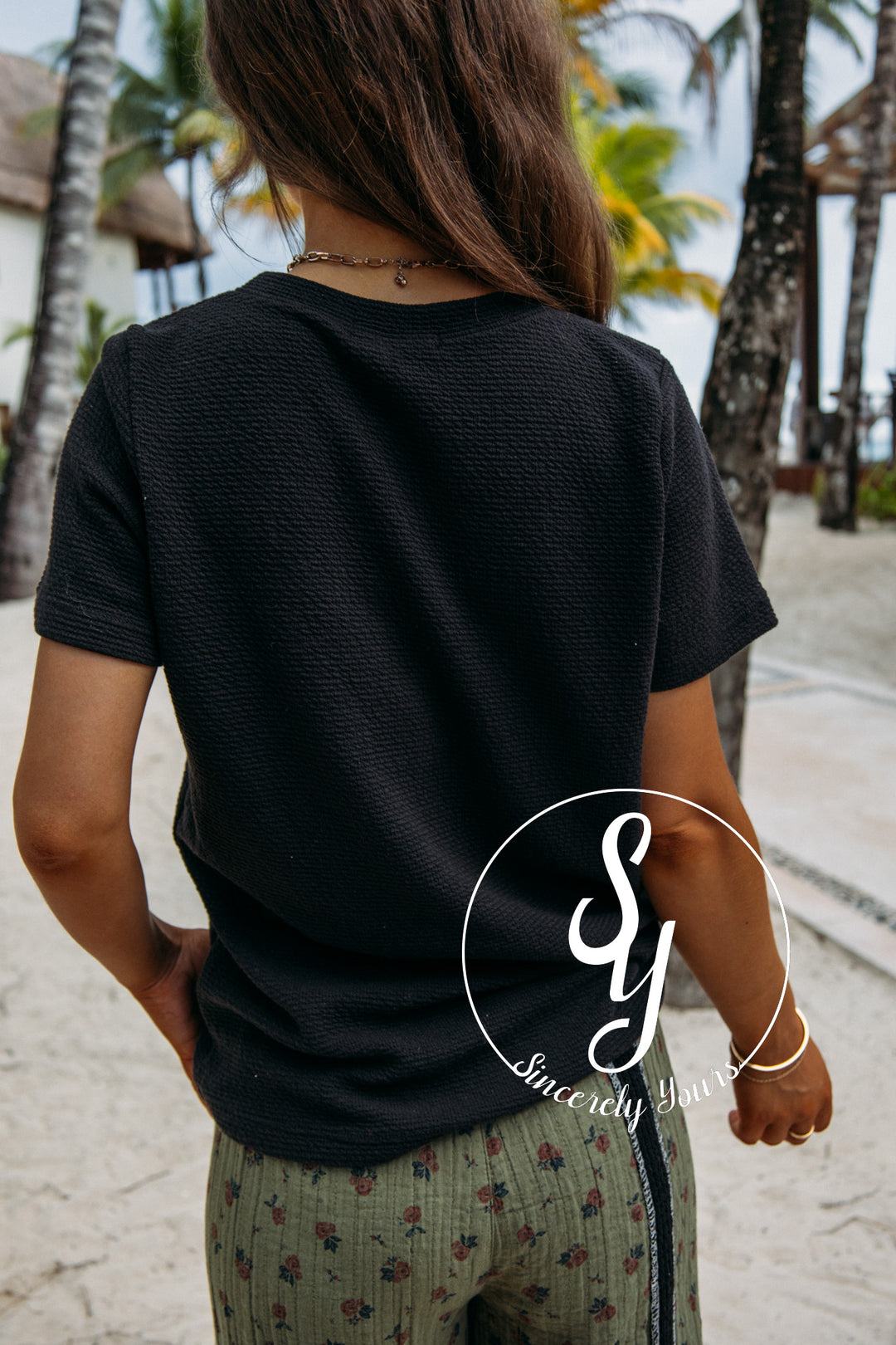Second Layer Top - Black