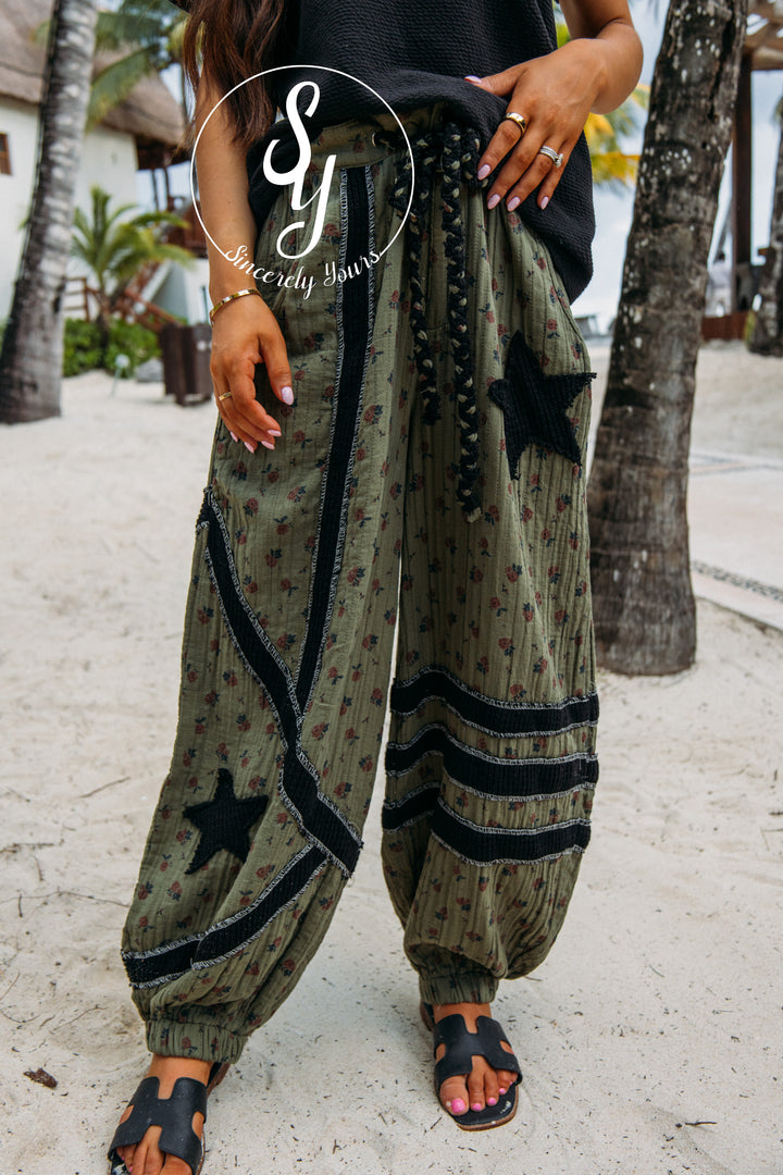Floral Star Pant - Moss Green/Black