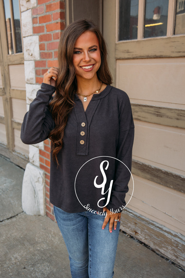 Mend Your Heart Top - Charcoal