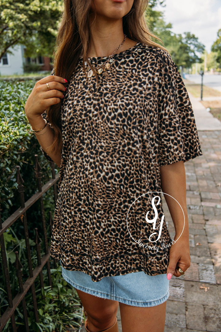 Sneak Away Top- Mocha