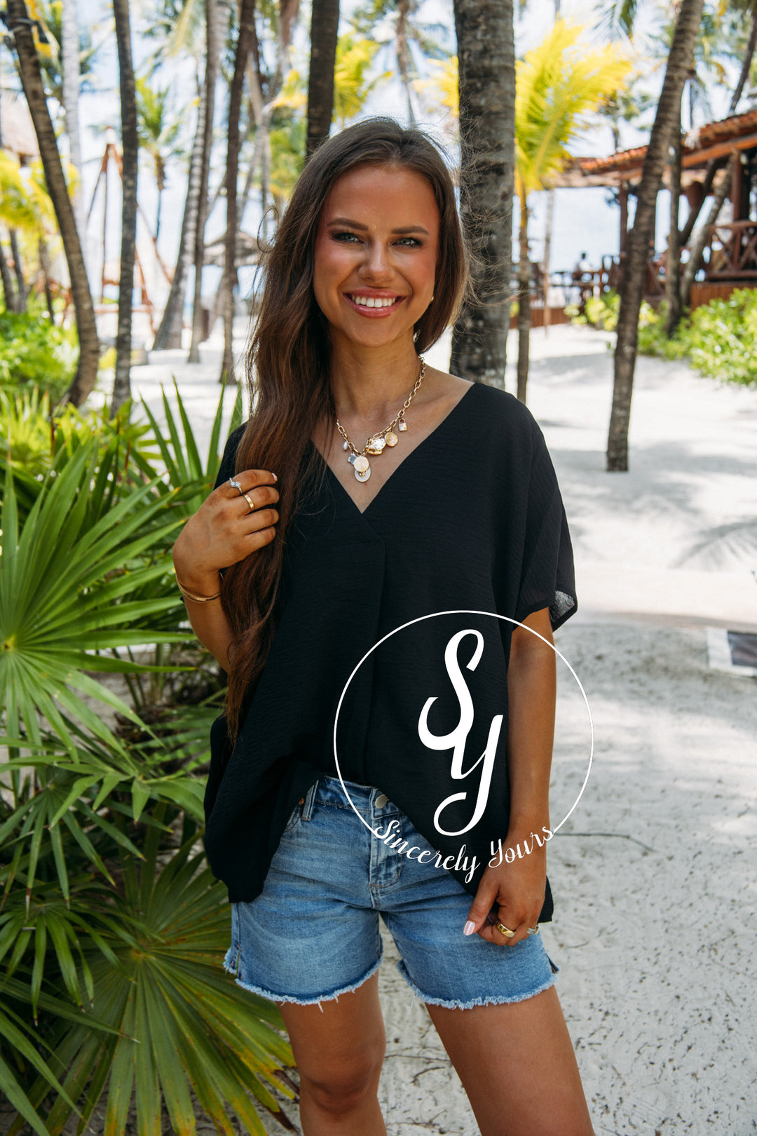 Charming Life Top - Black