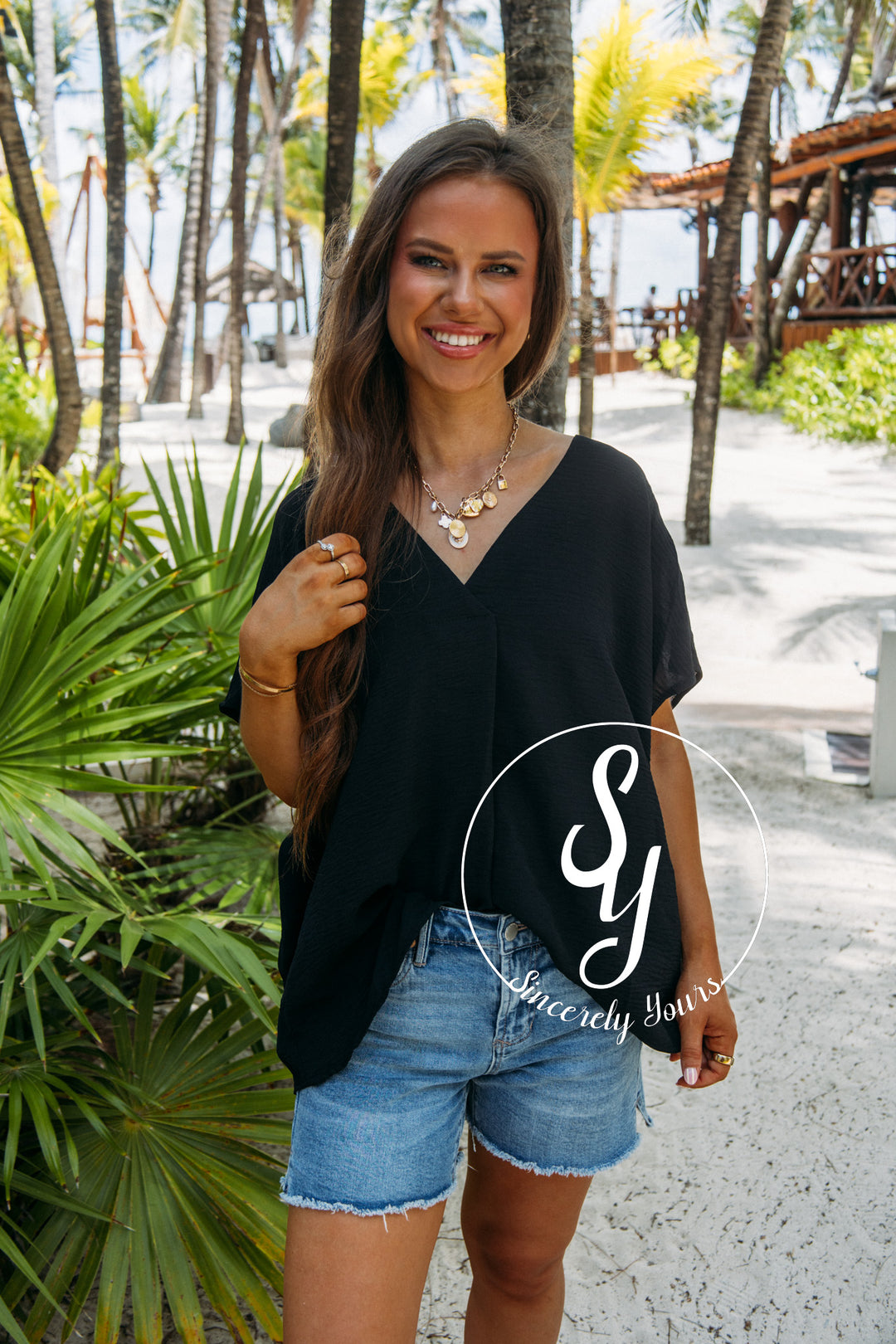 Charming Life Top - Black